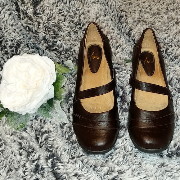 yuu mary jane shoes